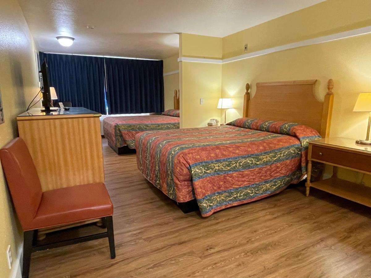 Marina Inn Des Moines / Seatac Экстерьер фото