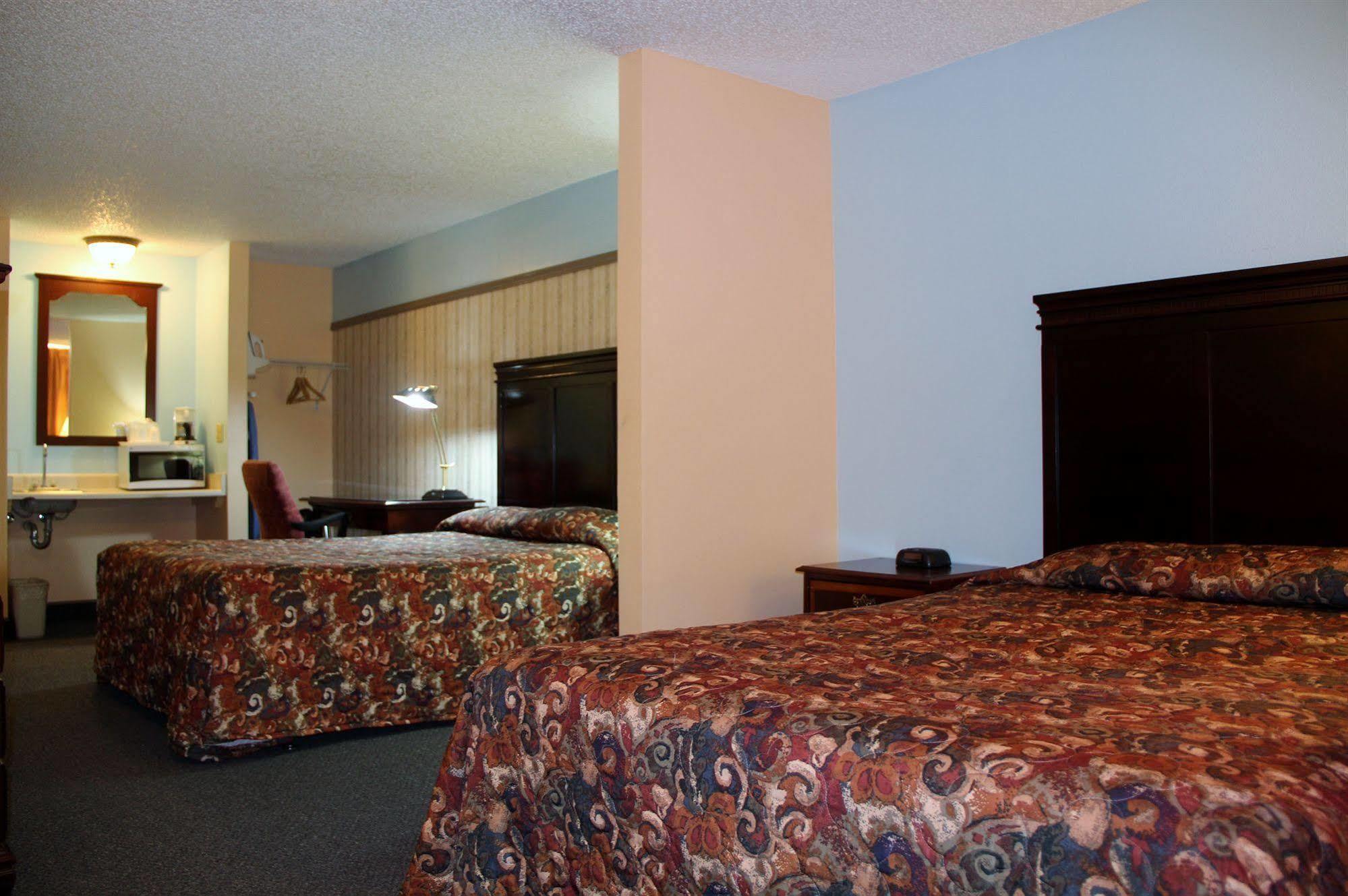 Marina Inn Des Moines / Seatac Экстерьер фото