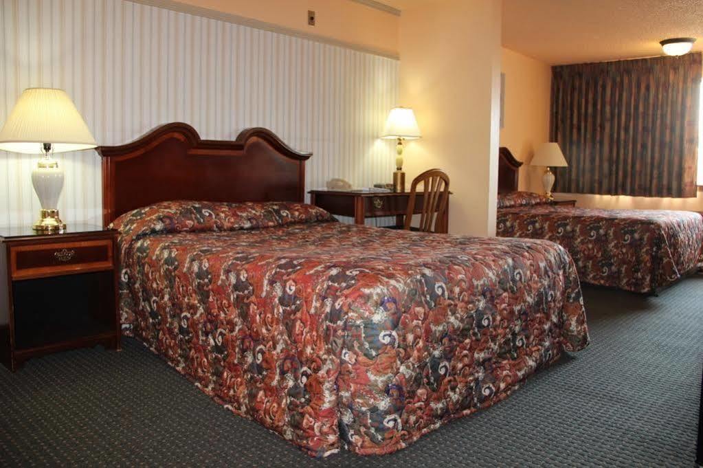 Marina Inn Des Moines / Seatac Экстерьер фото
